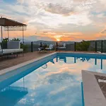 Enticing In With Swimming Pool * Ascoli Piceno