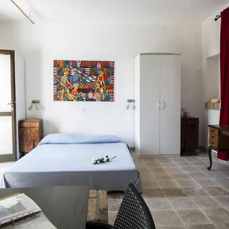 Enticing In With Swimming Pool Apartamento *