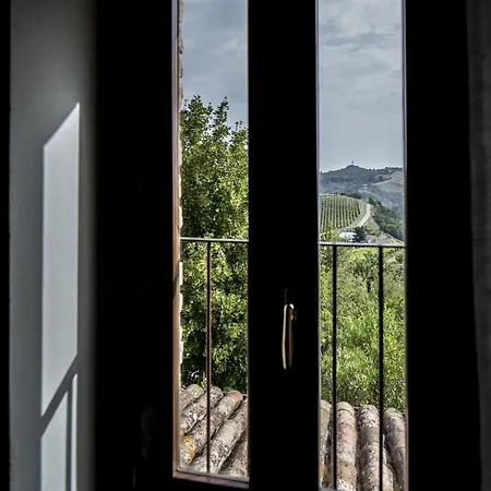 Apartamento Enticing In With Swimming Pool