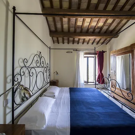 Enticing In With Swimming Pool Apartamento
