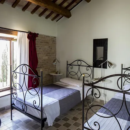 Enticing In With Swimming Pool Ascoli Piceno