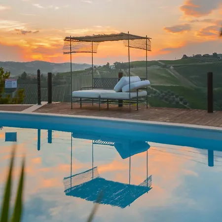 Apartamento Enticing In With Swimming Pool Ascoli Piceno