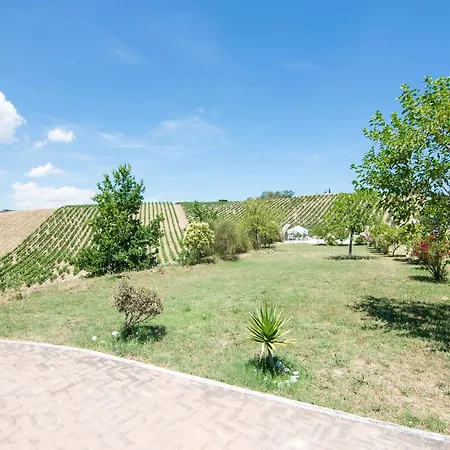 Apartamento Enticing In With Swimming Pool Ascoli Piceno