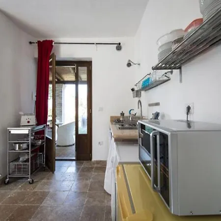 Enticing In With Swimming Pool Apartment Ascoli Piceno