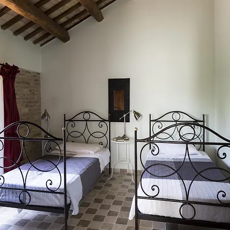 Enticing In With Swimming Pool Ascoli Piceno