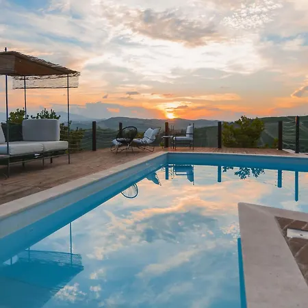 Enticing In With Swimming Pool * Ascoli Piceno