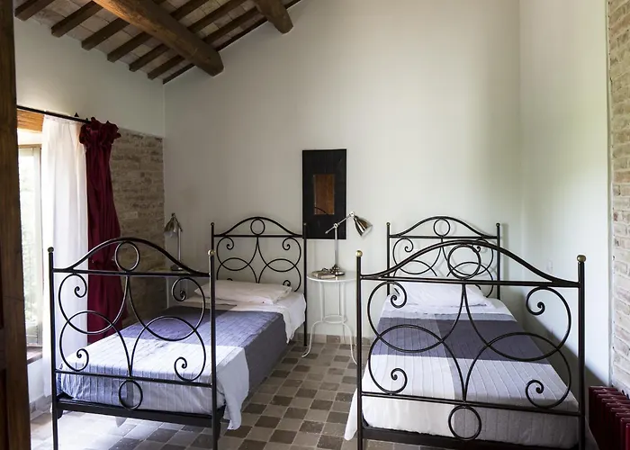 Enticing In With Swimming Pool Ascoli Piceno