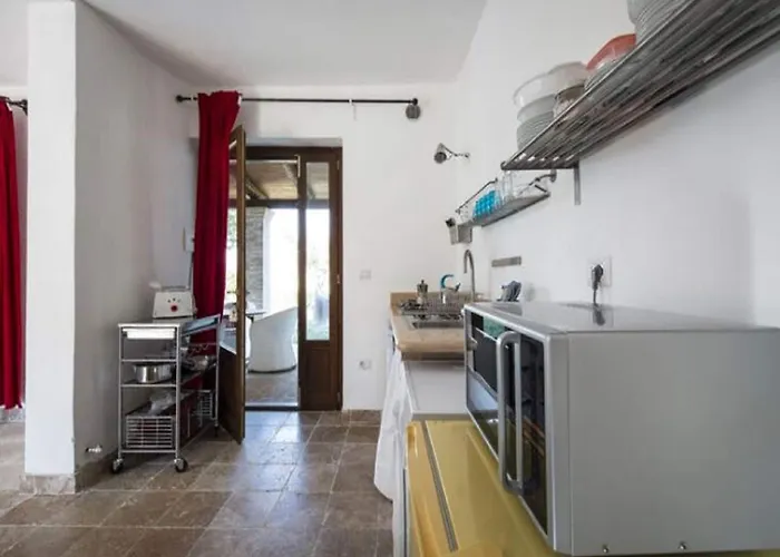 Enticing In With Swimming Pool Apartment *